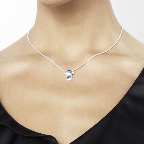 Halsband - Little Cross Pendant