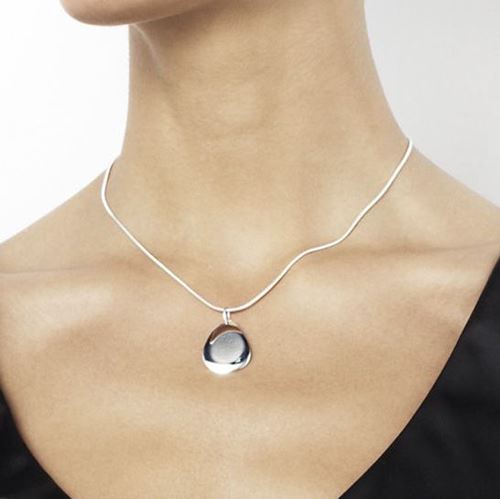 Halsband - Little Rose Petal Pendant