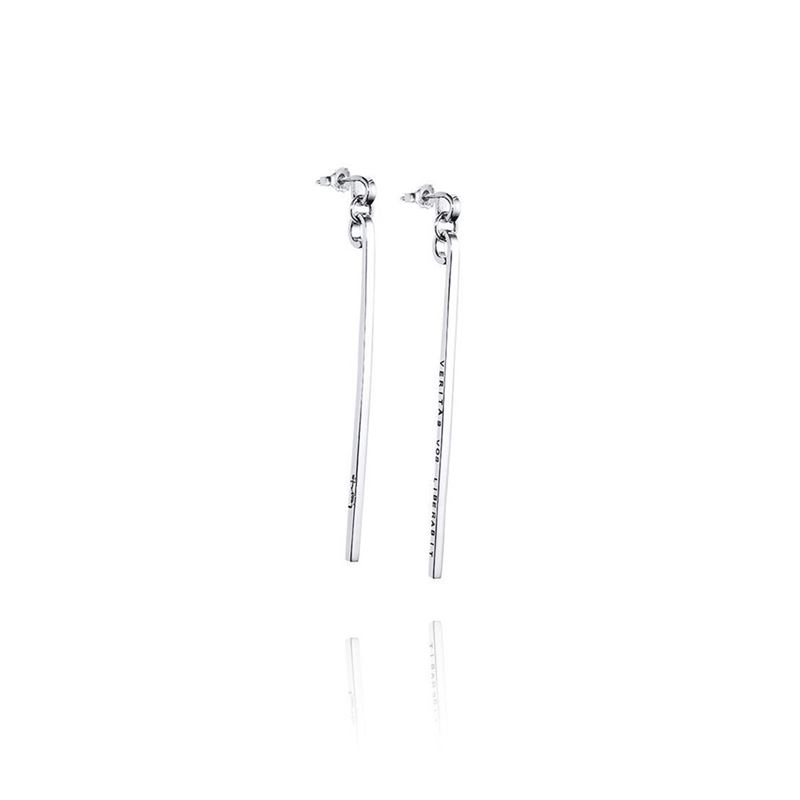 Örhängen - Thin Earrings - Veritas Vos Liberabit